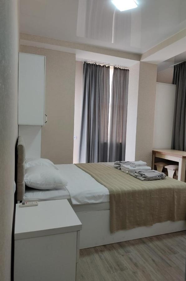 Hotel Pushkin Street Pearl Kutaisi Esterno foto