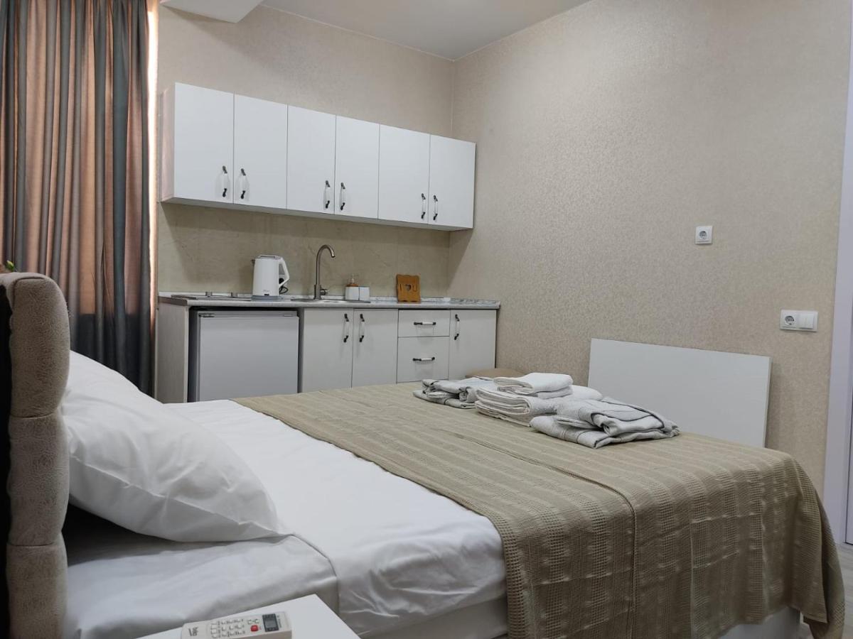 Hotel Pushkin Street Pearl Kutaisi Esterno foto
